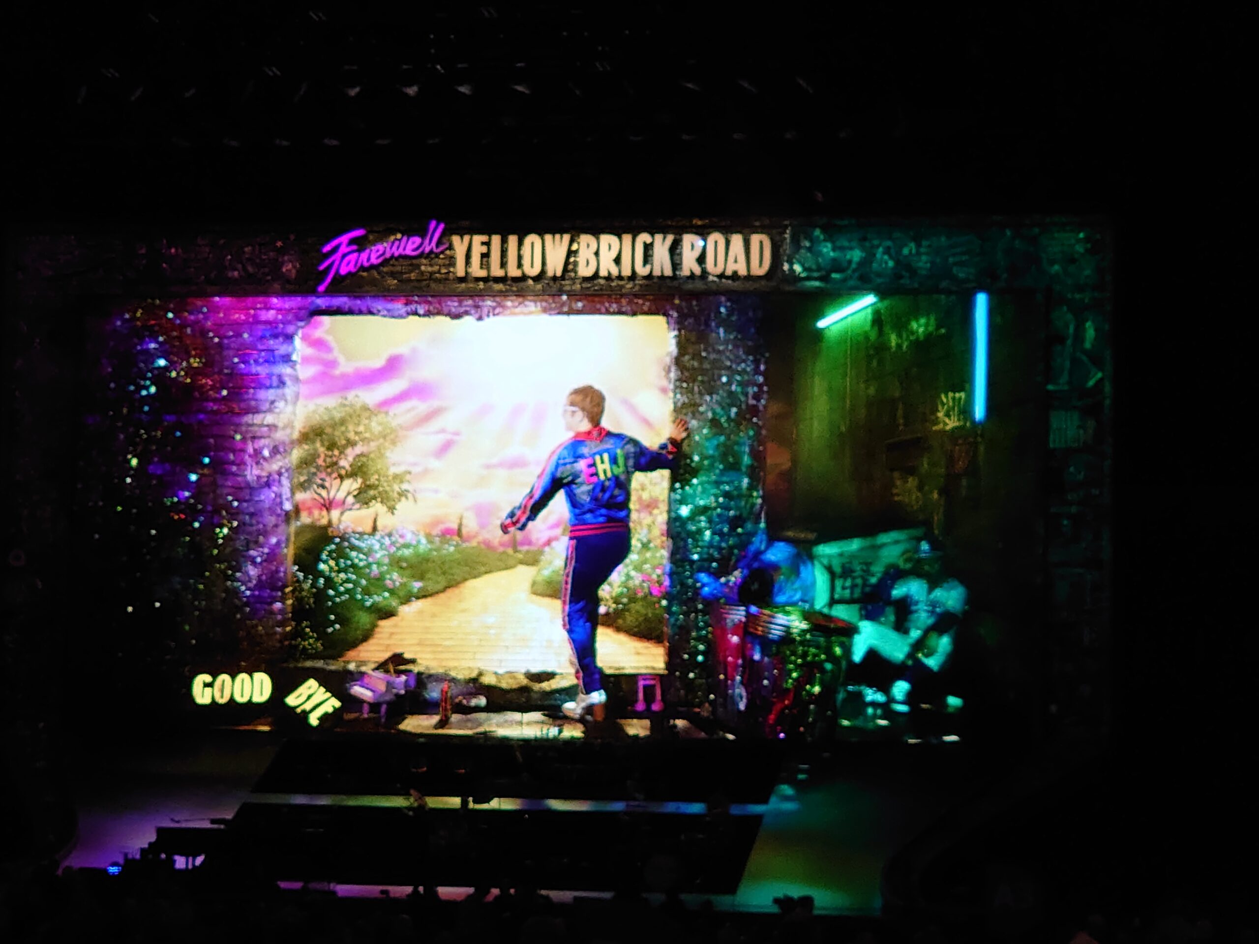 エルトン・ジョン Elton John Farewell Yellow Brick Road ツアー