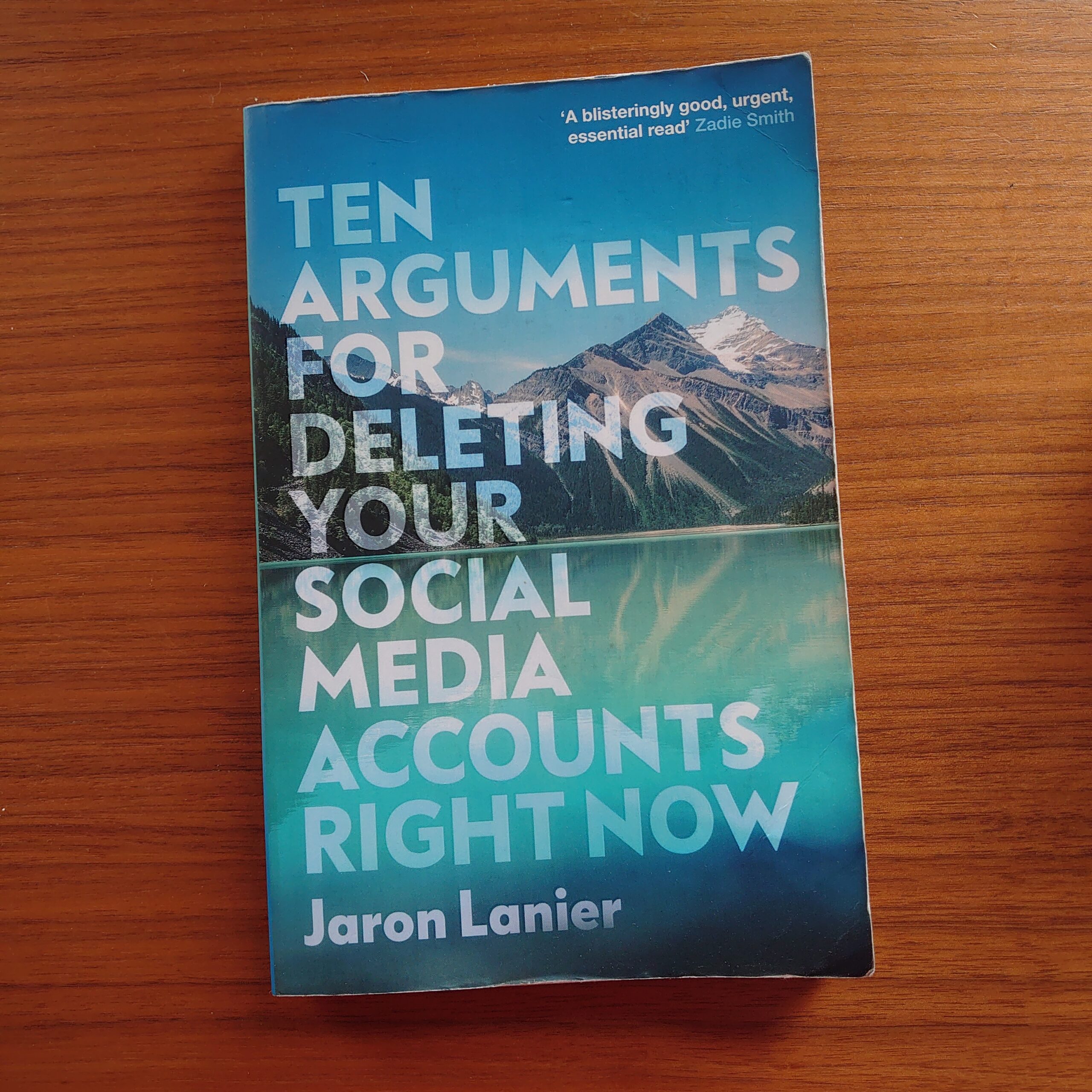 今すぐソーシャルメディアのアカウントを削除すべき10の理由