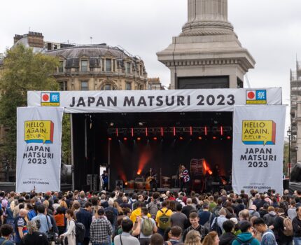 Hidè & Mojo トラファルガー・スクエア　（Japan Matsuri）